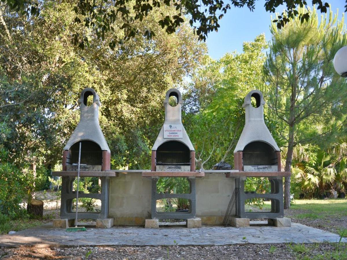 Masseria Lama Torre dell'Orso Exterior photo